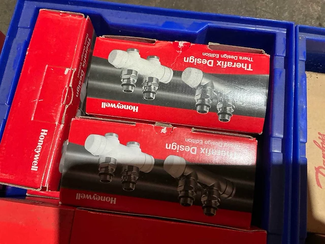 Partij cv-installatie materiaal - afbeelding 15 van  16