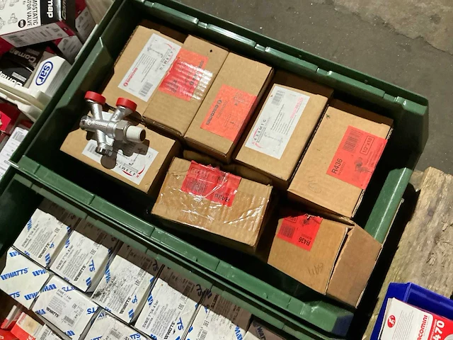 Partij cv-installatie materiaal - afbeelding 11 van  12