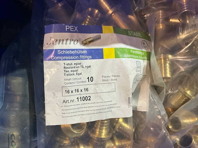 Partij cv-installatiemateriaal - afbeelding 12 van  12
