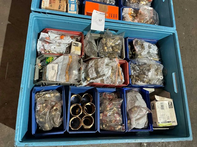 Partij cv-installatiemateriaal - afbeelding 7 van  14