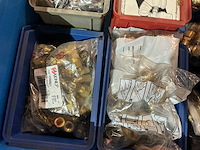 Partij cv-installatiemateriaal - afbeelding 2 van  11