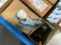 Partij cv-installatiemateriaal - afbeelding 17 van  22