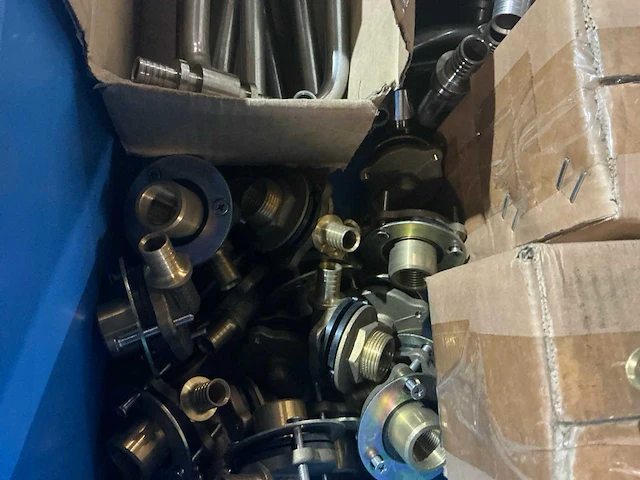 Partij cv-installatiemateriaal - afbeelding 10 van  12
