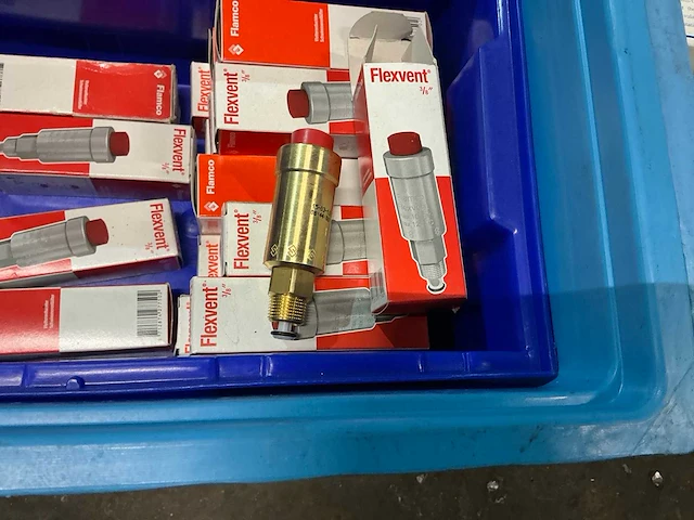 Partij cv-installatiemateriaal - afbeelding 8 van  12