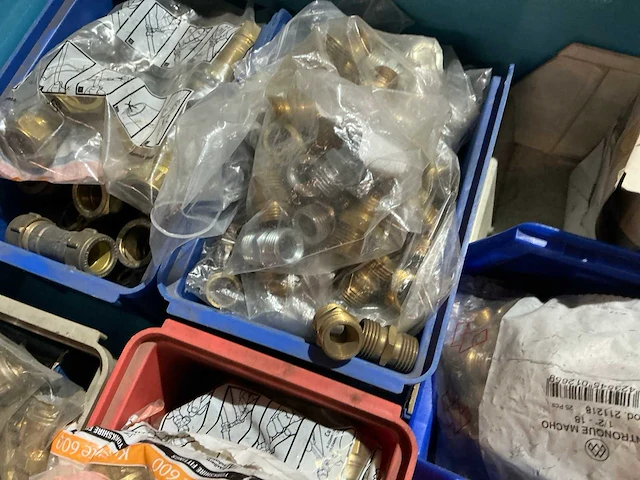 Partij cv-installatiemateriaal - afbeelding 9 van  14