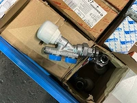 Partij cv-installatiemateriaal - afbeelding 18 van  22