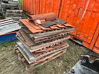 Partij dakpannen - afbeelding 2 van  3