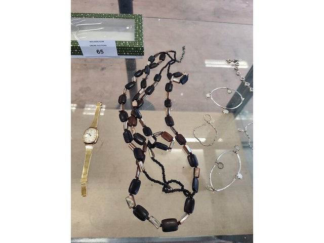 Partij dameskleding (zonder kledingrek) - afbeelding 6 van  25