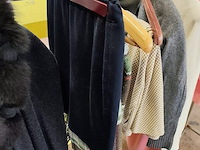 Partij dameskleding (zonder kledingrek) - afbeelding 15 van  25