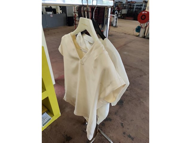 Partij dameskleding (zonder kledingrek) - afbeelding 20 van  25