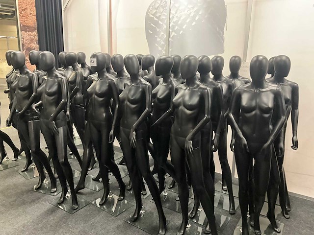 Partij damespaspoppen (32x) - afbeelding 4 van  9