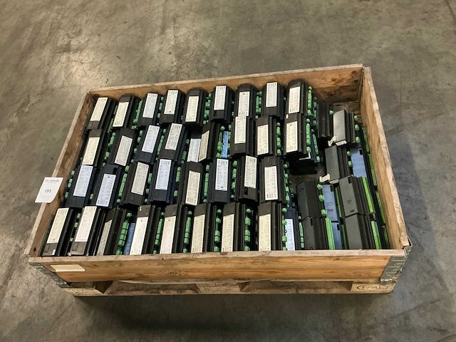 Partij danfoss controllers - afbeelding 1 van  6