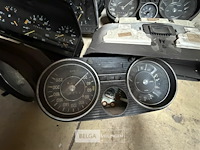 Partij dashborden mercedes (± 15x) - afbeelding 5 van  8
