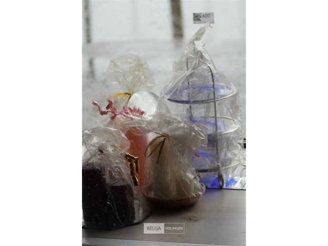 Partij deco materialen met kaarsen - afbeelding 1 van  6