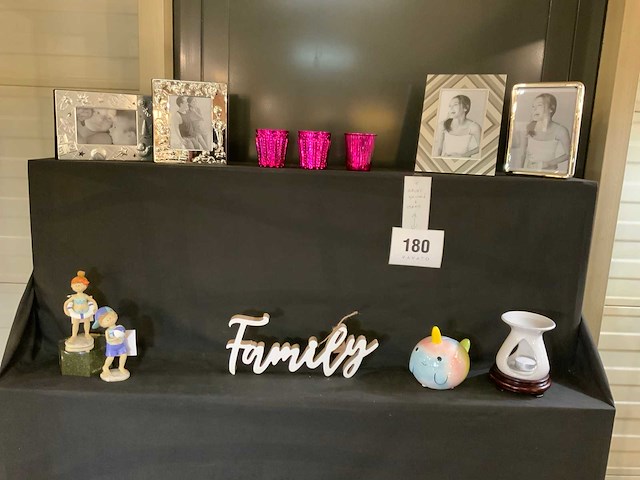 Partij decoratie met stand - afbeelding 3 van  5