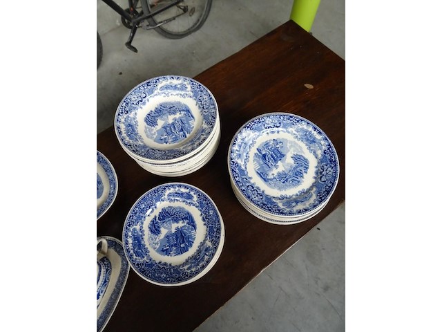 Partij decoratie + servies castillo - afbeelding 7 van  8