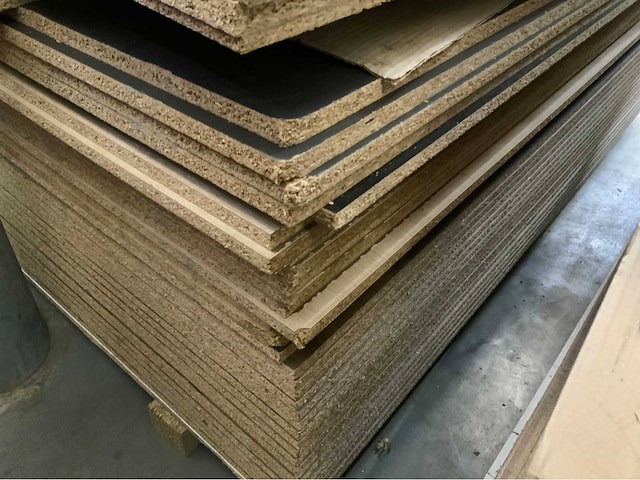 Partij decoratie spaanplaten 25m³ - afbeelding 1 van  1