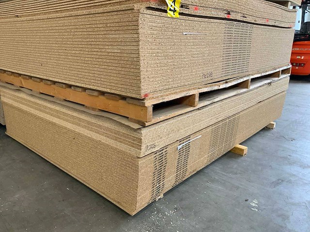 Partij decoratie spaanplaten 25m³ - afbeelding 1 van  1