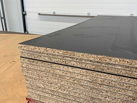 Partij decoratie spaanplaten 26m³ - afbeelding 1 van  1