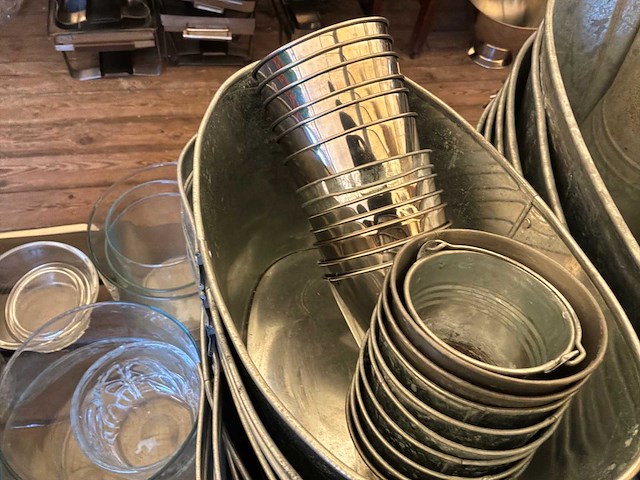 Partij decoratiemateriaal - afbeelding 17 van  21