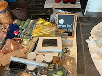 Partij decoratiematerialen - afbeelding 3 van  8