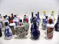 Partij decoratieve flessen - afbeelding 3 van  8