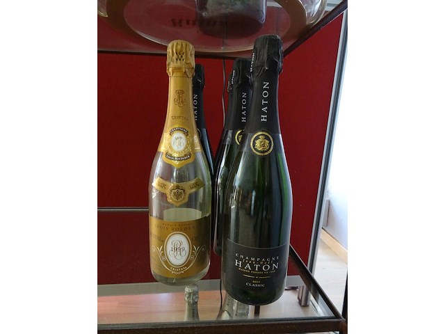 Partij decoratieve gesloten flessen - afbeelding 7 van  9