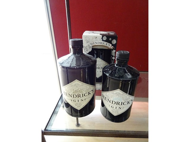 Partij decoratieve gesloten flessen - afbeelding 8 van  9