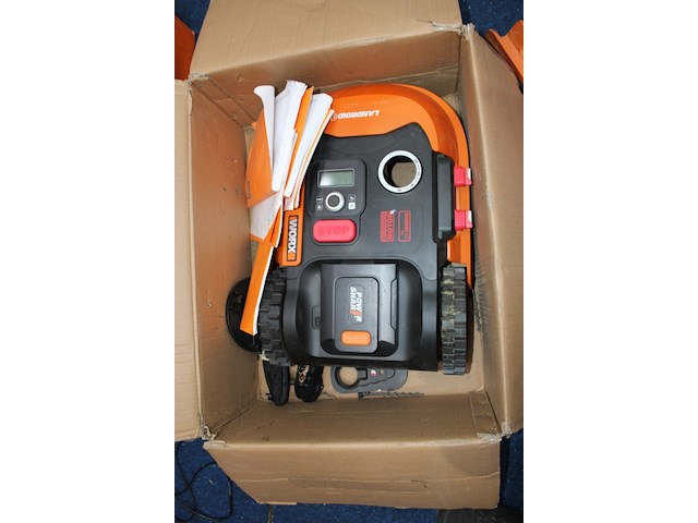 Partij defecte robotmaaiers - afbeelding 8 van  11