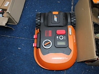 Partij defecte robotmaaiers - afbeelding 11 van  11