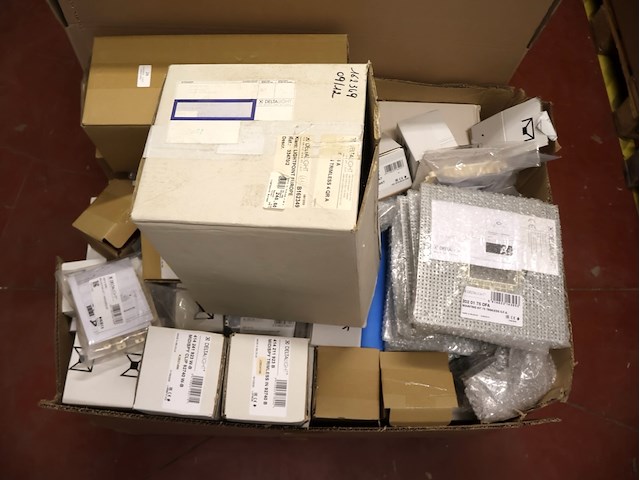 Partij delta light - afbeelding 3 van  10