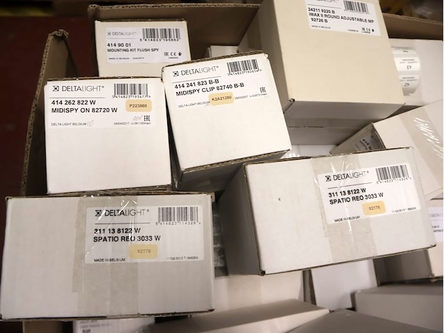 Partij delta light - afbeelding 9 van  10