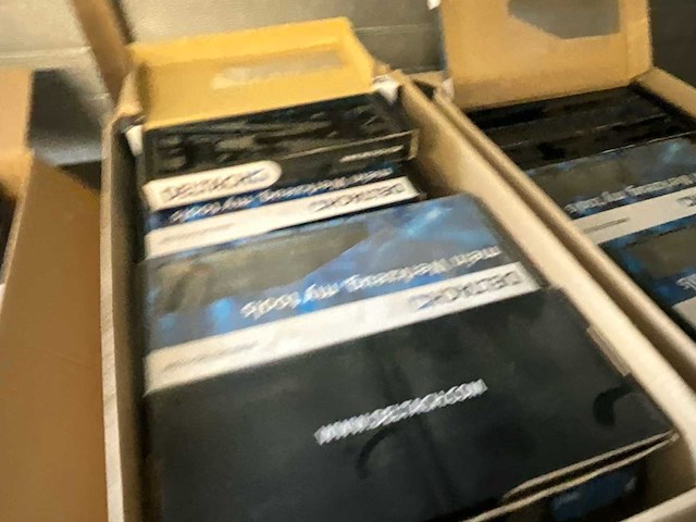 Partij deltach gereedschapsets - afbeelding 1 van  3