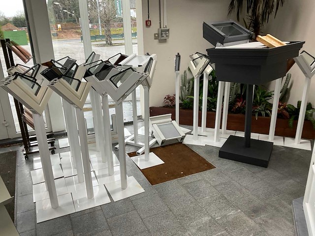 Partij demo materialen - afbeelding 1 van  1