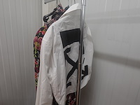 Partij designer kledij oa off white hemd - alice & olivia kleed - sandro - farm rio