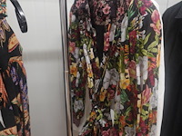 Partij designer kledij oa off white hemd - alice & olivia kleed - sandro - farm rio - afbeelding 11 van  13