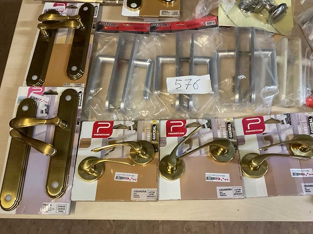 Partij deurklinken - afbeelding 2 van  9