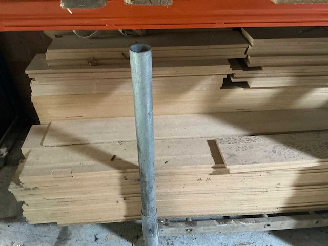Partij deurlijsten en mdf planken - afbeelding 5 van  7