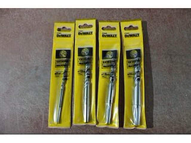 Partij dewalt betonboor extreme™ - afbeelding 1 van  2