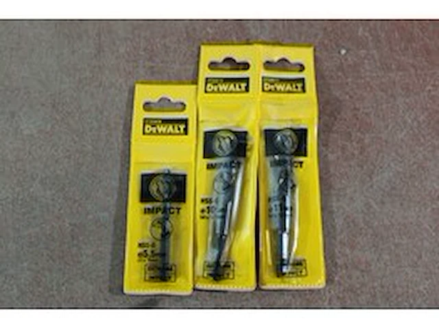 Partij dewalt impact metaalboor - afbeelding 1 van  2