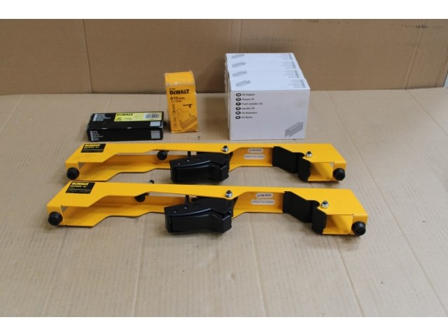 Partij dewalt tools - afbeelding 1 van  5