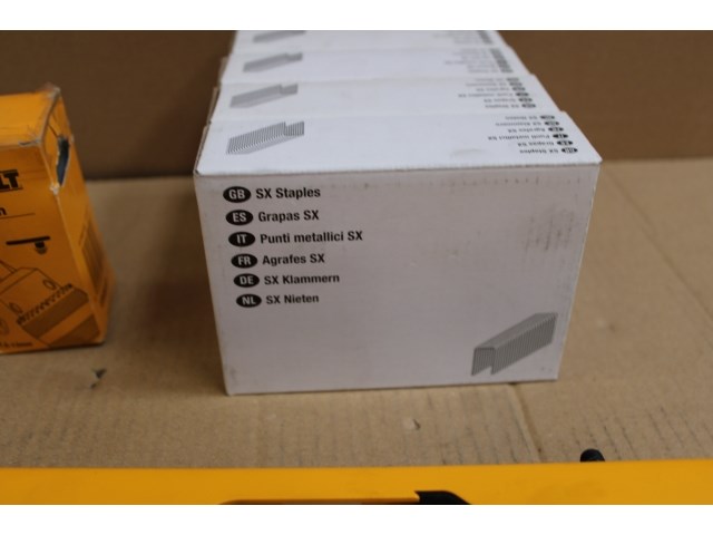 Partij dewalt tools - afbeelding 2 van  5