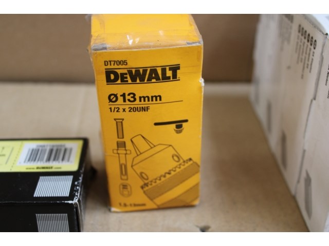 Partij dewalt tools - afbeelding 3 van  5