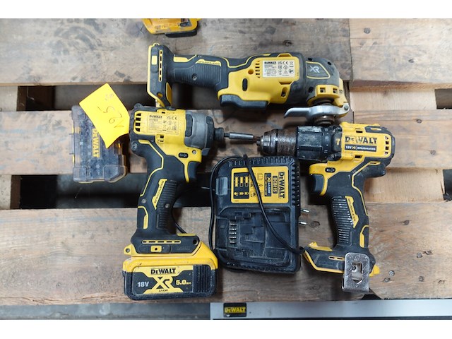 Partij dewalt - afbeelding 1 van  1