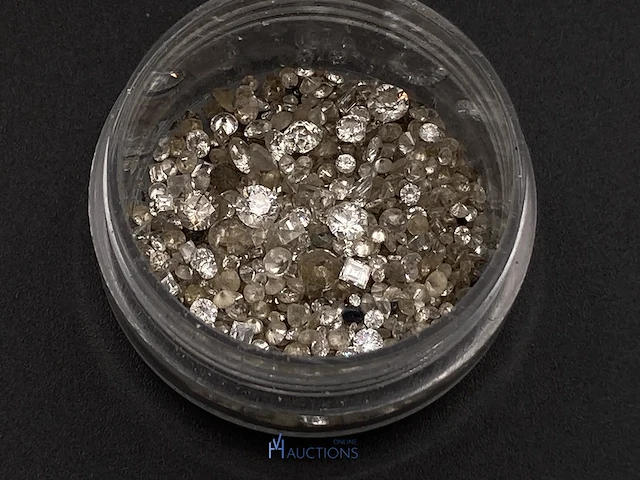 Partij diamant en cubic zirconia – 3,85 karaat - afbeelding 3 van  6