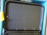 Partij dienbladen + antibacteriële handzeep - afbeelding 3 van  4