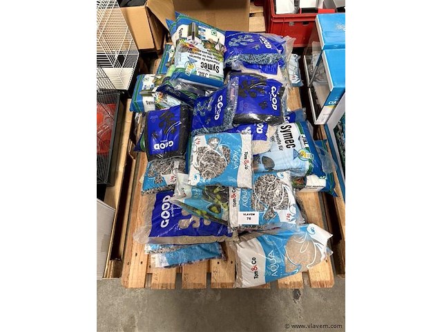 Partij div. aquarium toebehoren enz. - afbeelding 1 van  3