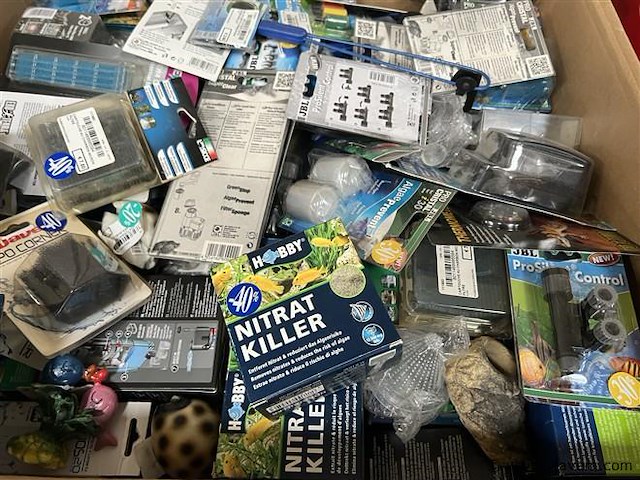 Partij div. aquarium toebehoren - afbeelding 2 van  2