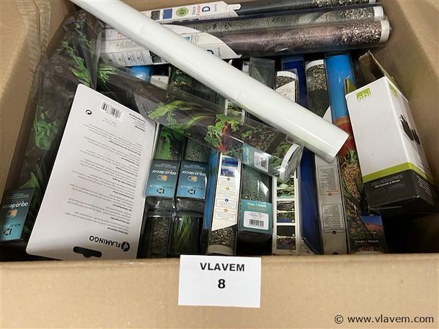 Partij div. aquarium toebehoren - afbeelding 1 van  3