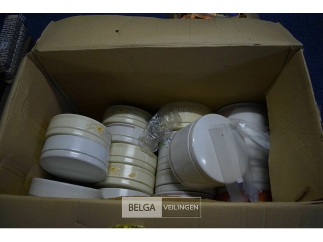 Partij div bewaardozen - afbeelding 1 van  3